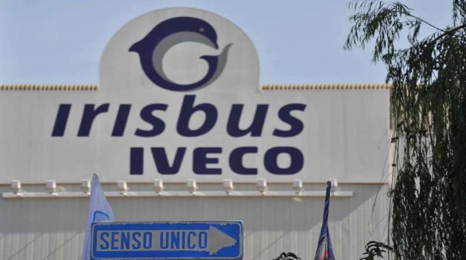 Iris Bus Iveco - La Speranza Cinese per la Salvezza dei Lavoratori a Rischio.